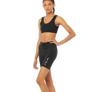 Alo yogi lace up short